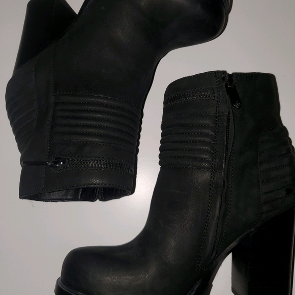 Sam Edelman | Lug Sole Fowler Boot - Picture 2 of 6